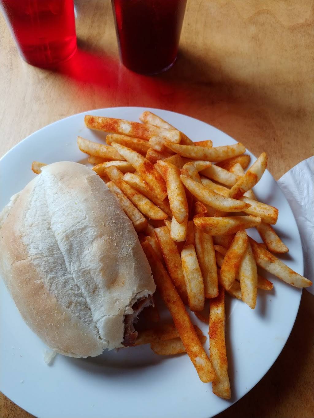 Rosenhof German Restaurant | restaurant | 103 Midway St, Hinesville, GA 31313, USA | 9128762191 OR +1 912-876-2191