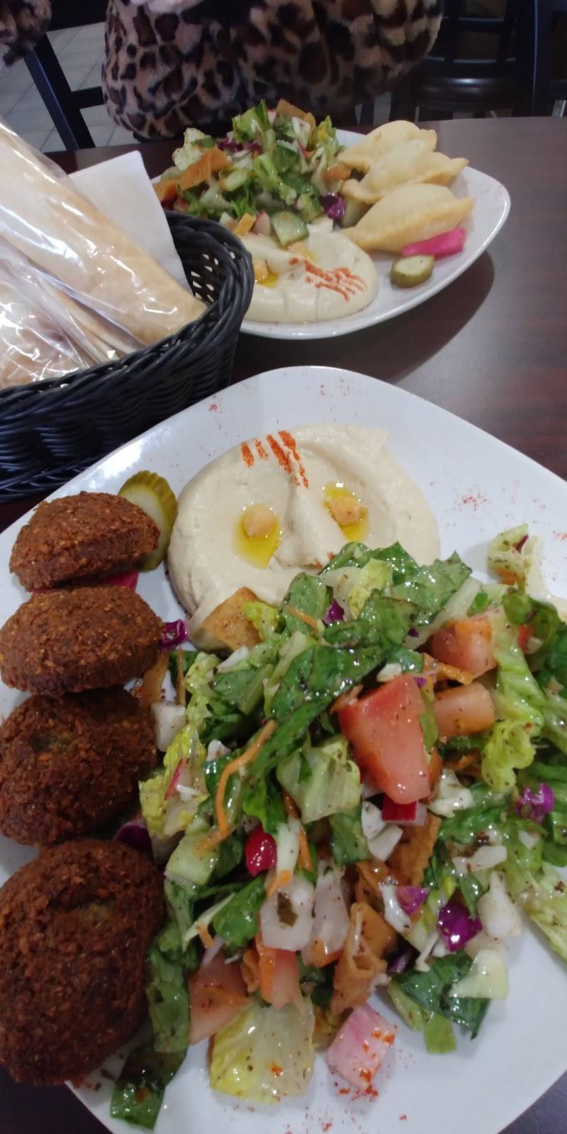 Kabobgy Essex | restaurant | 58 Talbot St N, Essex, ON N8M 1A2, Canada | 5197769778 OR +1 519-776-9778