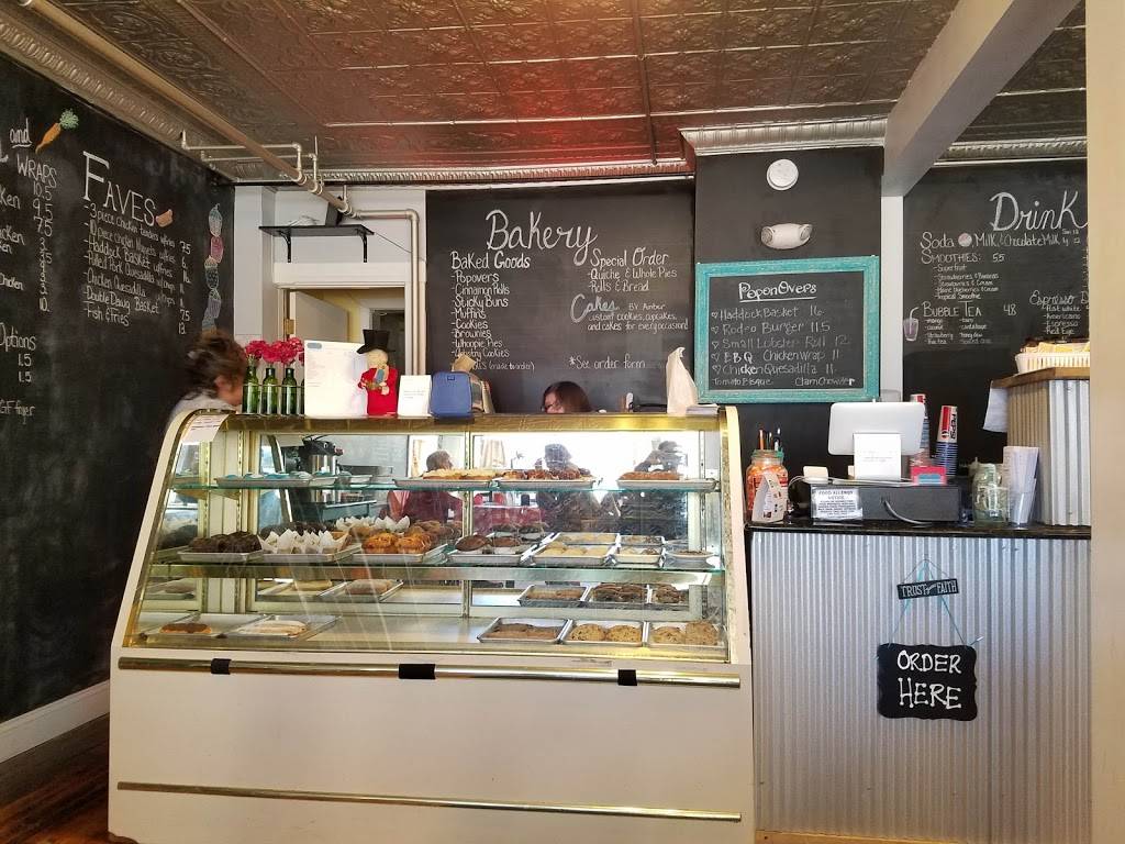 PopOnOvers | restaurant | 119 Main St, Pittsfield, ME 04967, USA | 2074877074 OR +1 207-487-7074