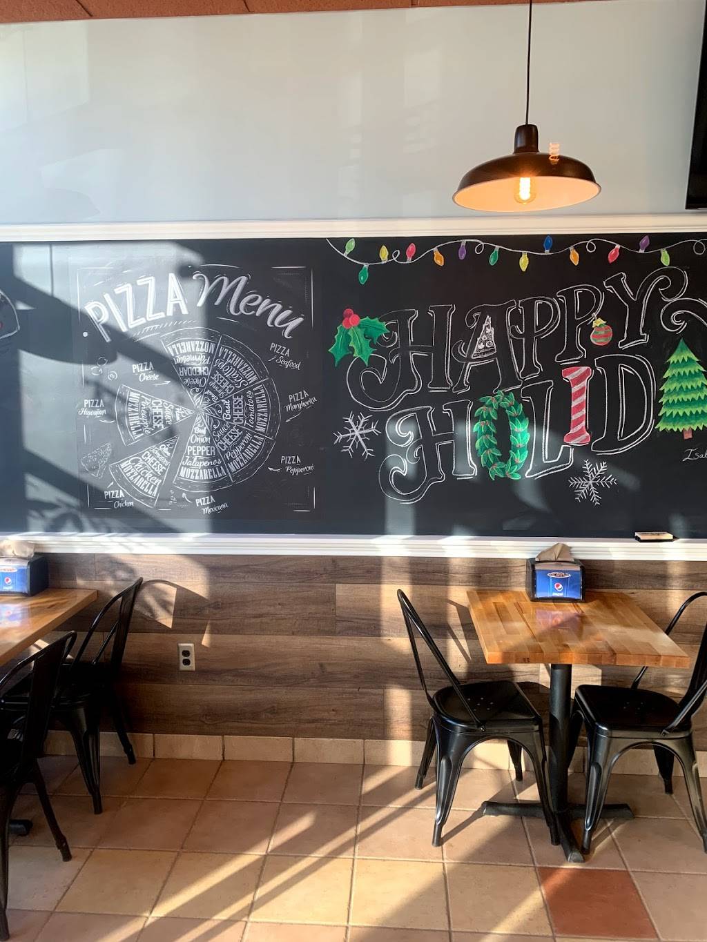 Roccos Pizza & Catering | restaurant | 247 Broadway Greenlawn, Huntington, NY 11743, USA | 6317403155 OR +1 631-740-3155