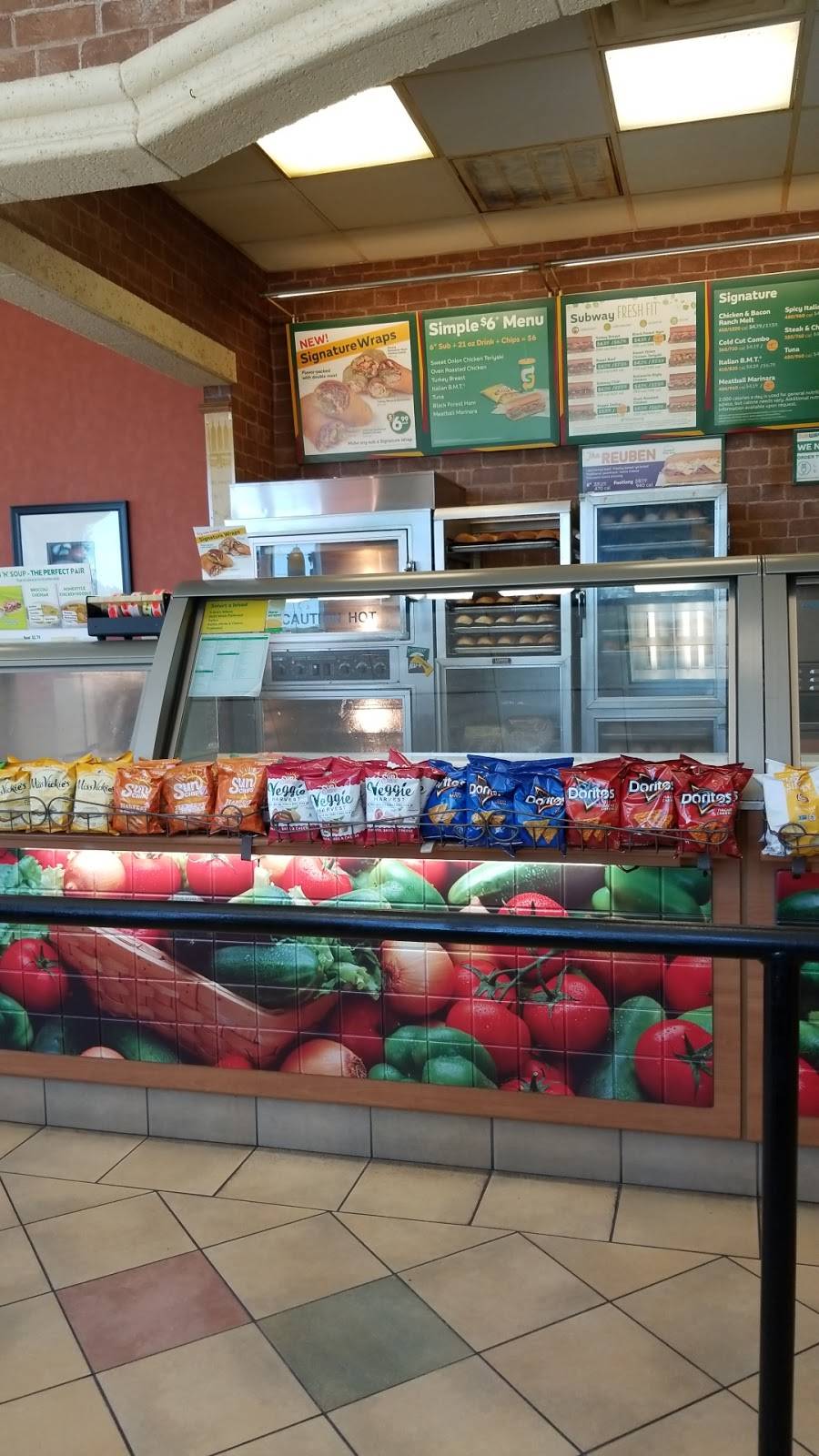 Subway Restaurants | restaurant | 1200 Missouri Ave N Space No. A, Largo, FL 33770, USA | 7275842600 OR +1 727-584-2600