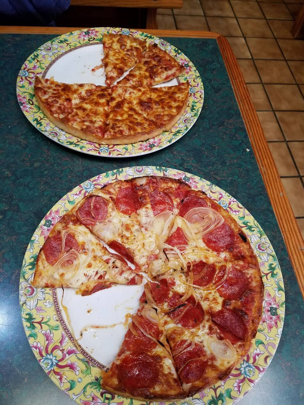 Spencers Pizza | restaurant | 123 Centre Ave, Abington, MA 02351, USA | 7818712823 OR +1 781-871-2823