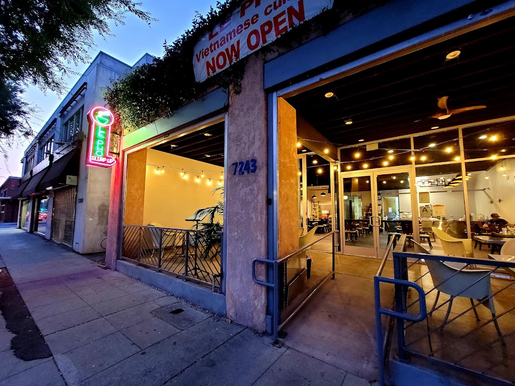 Le Pho WeHo | restaurant | 7243 Santa Monica Blvd, West Hollywood, CA 90046, USA | 3236882388 OR +1 323-688-2388