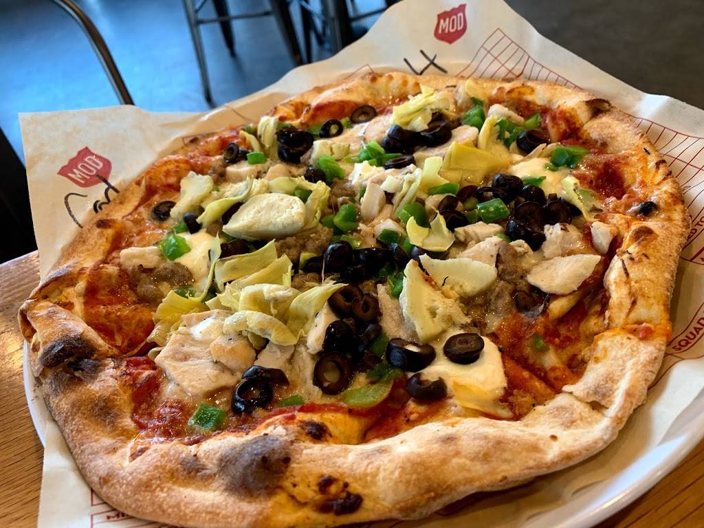 MOD Pizza | restaurant | 970 S Waukegan Rd, Waukegan, IL 60085, USA | 2246100218 OR +1 224-610-0218