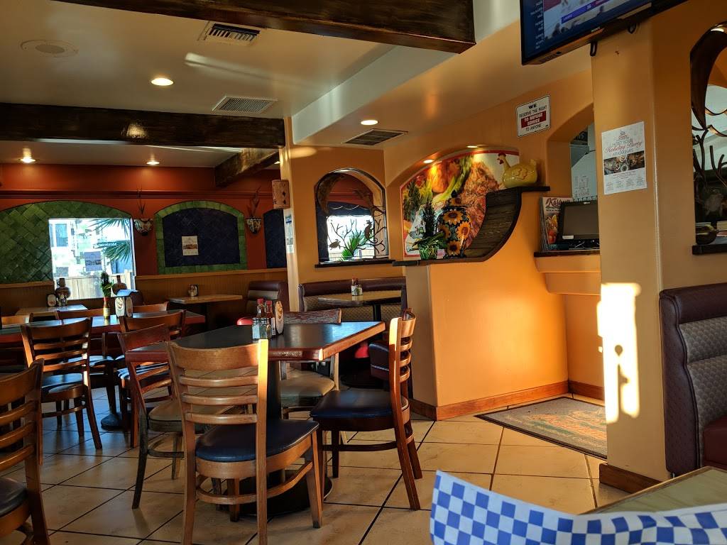 Karinas Mexican Seafood | restaurant | 1705 Highland Ave, National City, CA 91950, USA | 6194778877 OR +1 619-477-8877