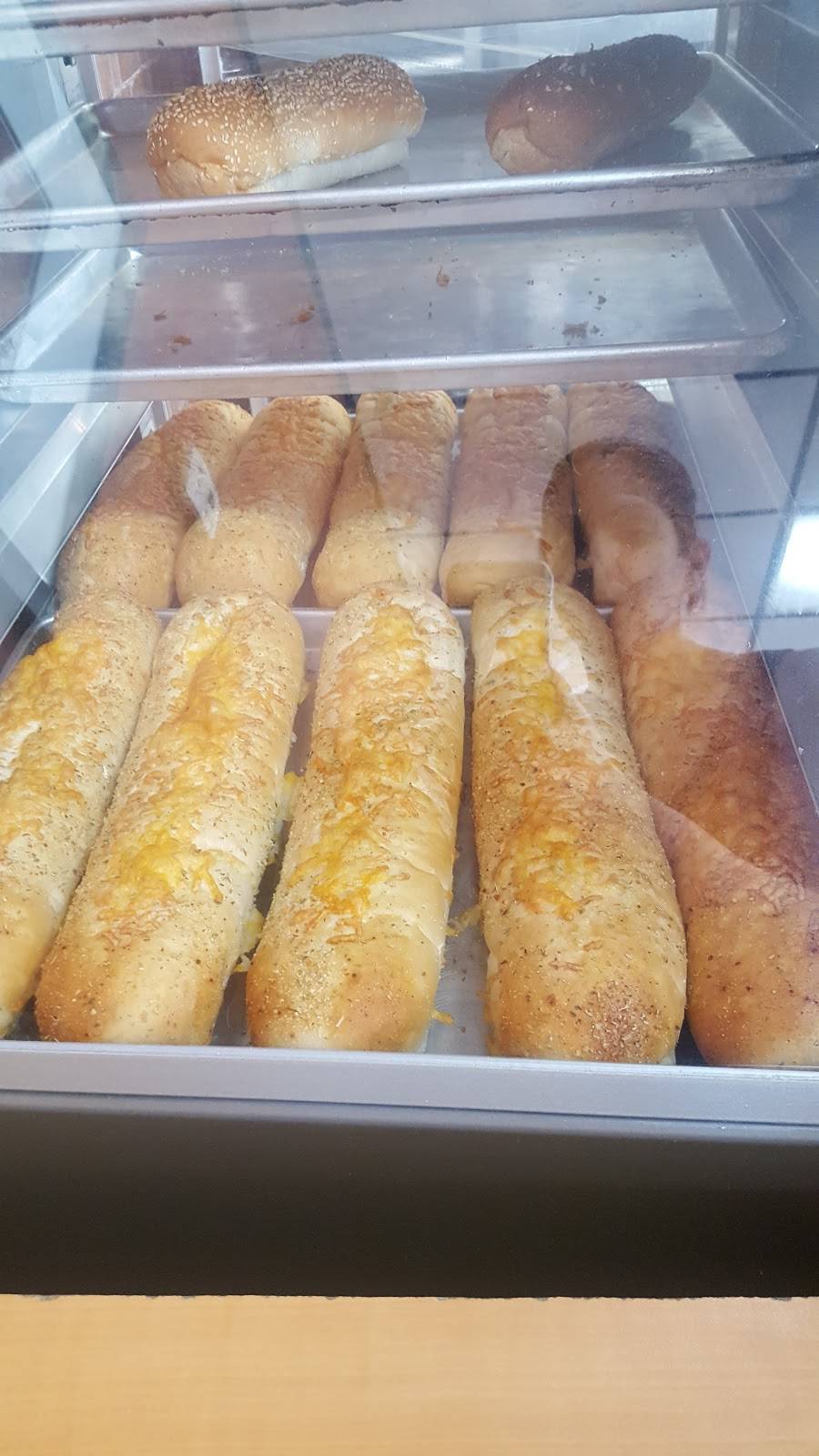 Subway | restaurant | 23 N Council Rd, Oklahoma City, OK 73127, USA | 4054954600 OR +1 405-495-4600