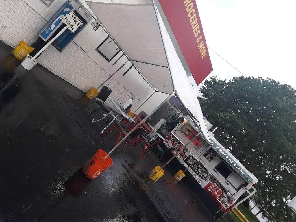 Tacos El Flako | restaurant | 2324 W Cypress St, Tampa, FL 33609, USA | 8134650286 OR +1 813-465-0286