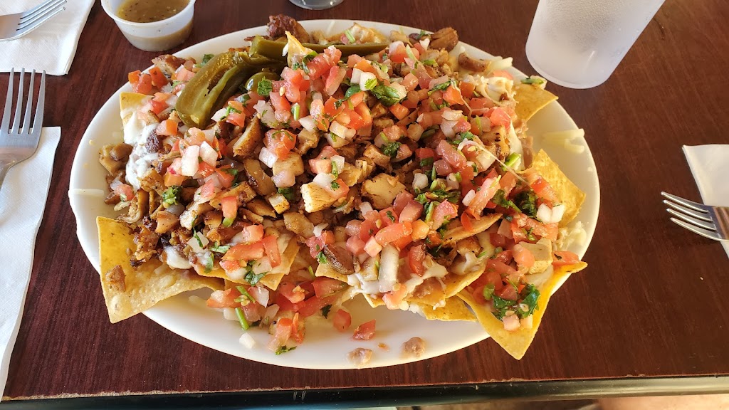 Taqueria Jalos | restaurant | 898 S Main St, Willits, CA 95490, USA | 7074561110 OR +1 707-456-1110