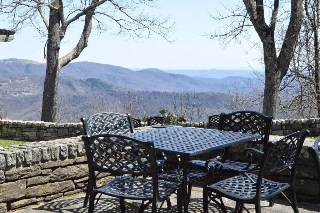 Gideon Ridge Inn | restaurant | 202 Gideon Ridge Rd, Blowing Rock, NC 28605, USA | 8282953644 OR +1 828-295-3644