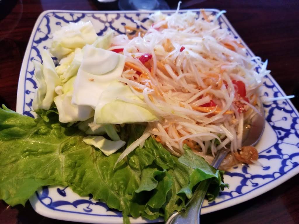 Chili Thai Restaurant | restaurant | 3712 9th St SW, Puyallup, WA 98373, USA | 2538647005 OR +1 253-864-7005