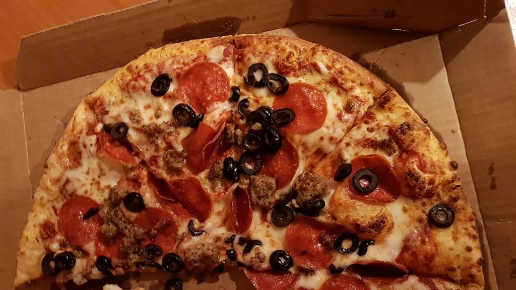 Dominos Pizza | meal delivery | 615 Caliente Dr, Sunnyvale, CA 94085, USA | 4087323030 OR +1 408-732-3030