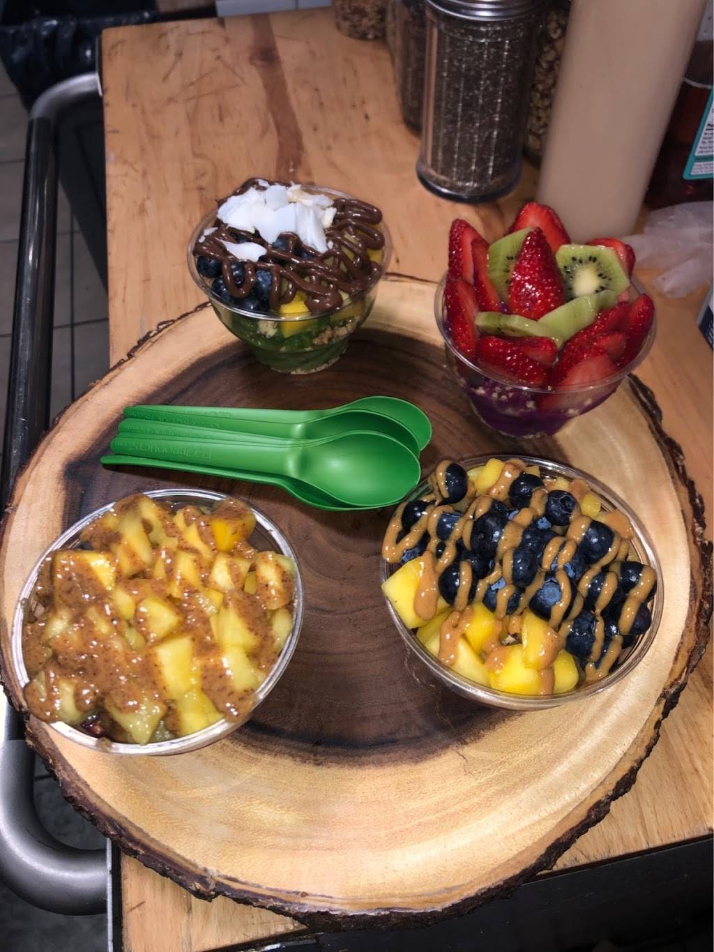 Playa Bowls | restaurant | 100 Hudson St, Hoboken, NJ 07030, USA | 2014993687 OR +1 201-499-3687