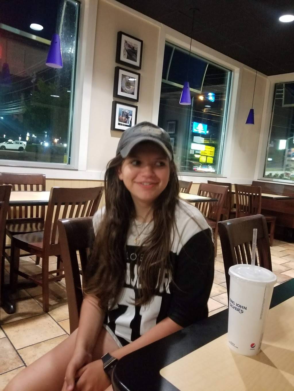 Long John Silvers | restaurant | 870 S Jefferson Ave, Cookeville, TN 38501, USA | 9315282215 OR +1 931-528-2215