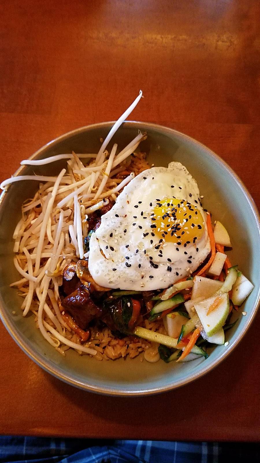 P.F. Changs | restaurant | 40762 Winchester Rd Ste #400, Temecula, CA 92591, USA | 9512966700 OR +1 951-296-6700