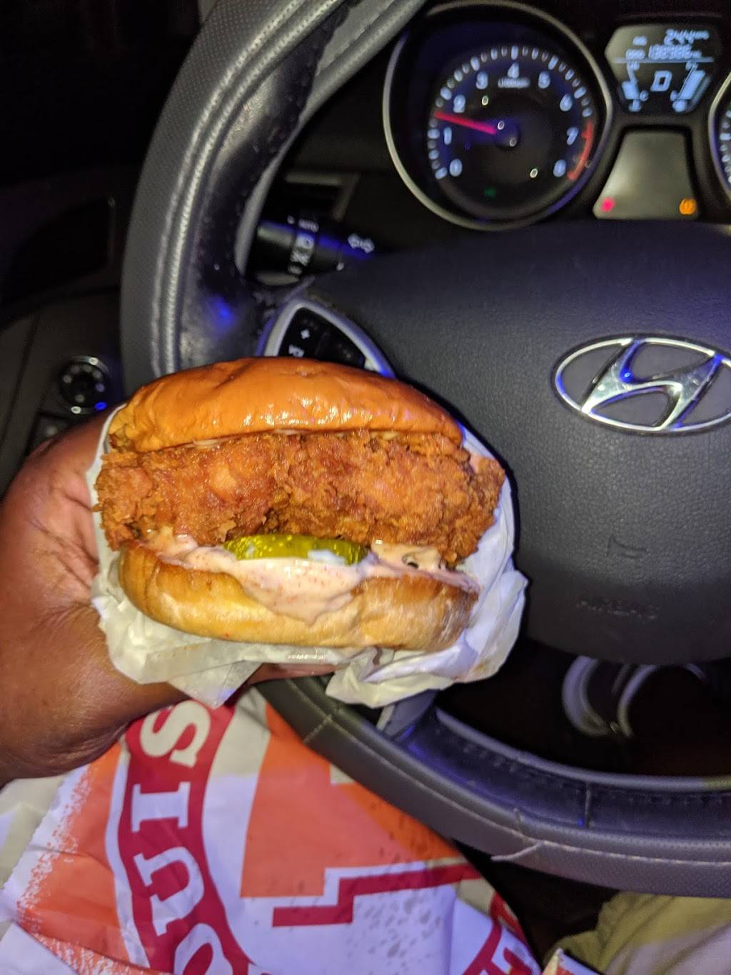 Popeyes Louisiana Kitchen | restaurant | 6119 NW Cache Rd, Lawton, OK 73505, USA | 5803541010 OR +1 580-354-1010