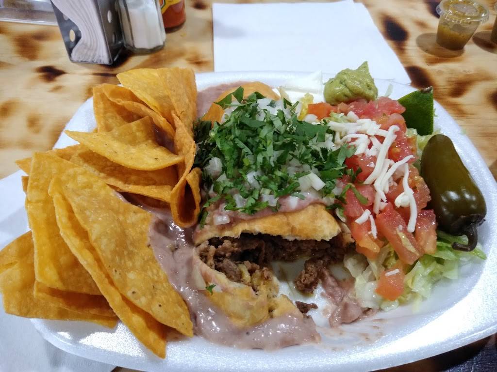 Burrito Urbano | restaurant | 673 Glide St, Rochester, NY 14606, USA | 5852876329 OR +1 585-287-6329