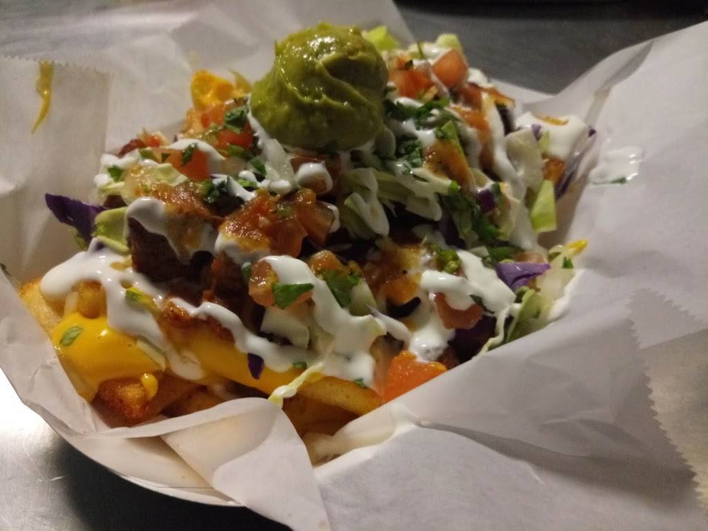 The Locals Bar & Grill | restaurant | 42876 Rd 80, Dinuba, CA 93618, USA | 5593058542 OR +1 559-305-8542