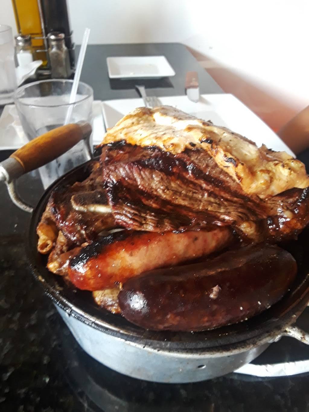 El Gauchito | restaurant | 4315 NW 7th St #25, Miami, FL 33126, USA | 3054474651 OR +1 305-447-4651