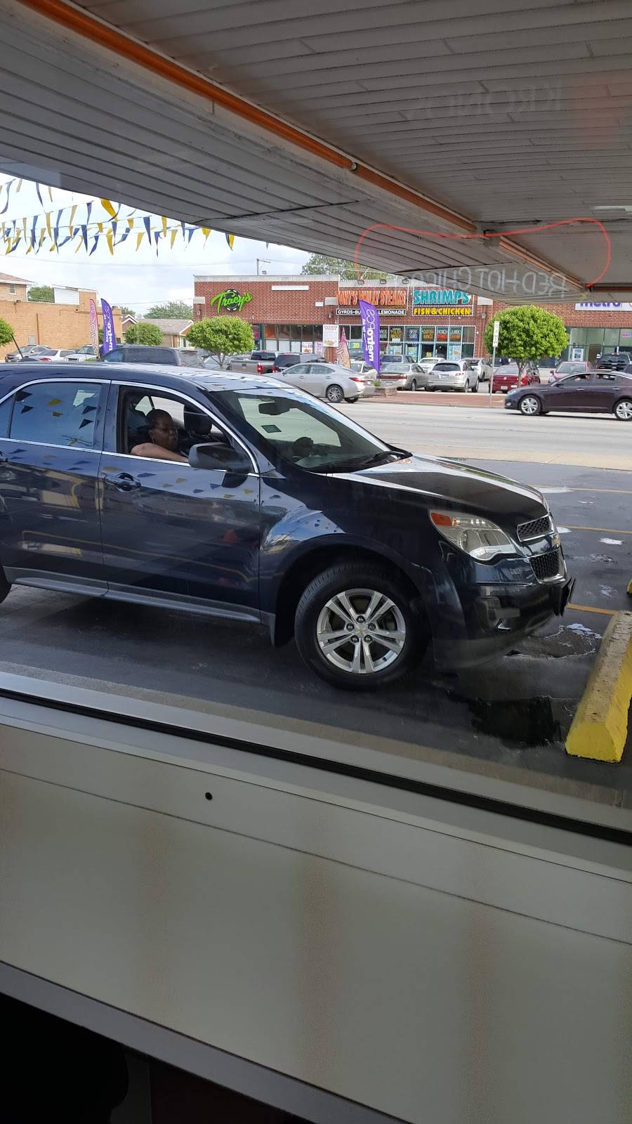 Dillingers Drive-In Inc | restaurant | 1414 W 127th St, Calumet Park, IL 60827, USA | 7083886900 OR +1 708-388-6900