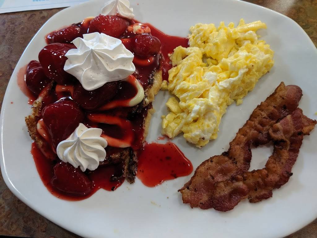 Perkins Restaurant & Bakery | restaurant | 1121 E Main St, Blytheville, AR 72315, USA | 8707636797 OR +1 870-763-6797