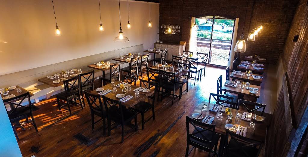 Spring Restaurant | restaurant | 36 Mill St, Marietta, GA 30060, USA | 6785402777 OR +1 678-540-2777