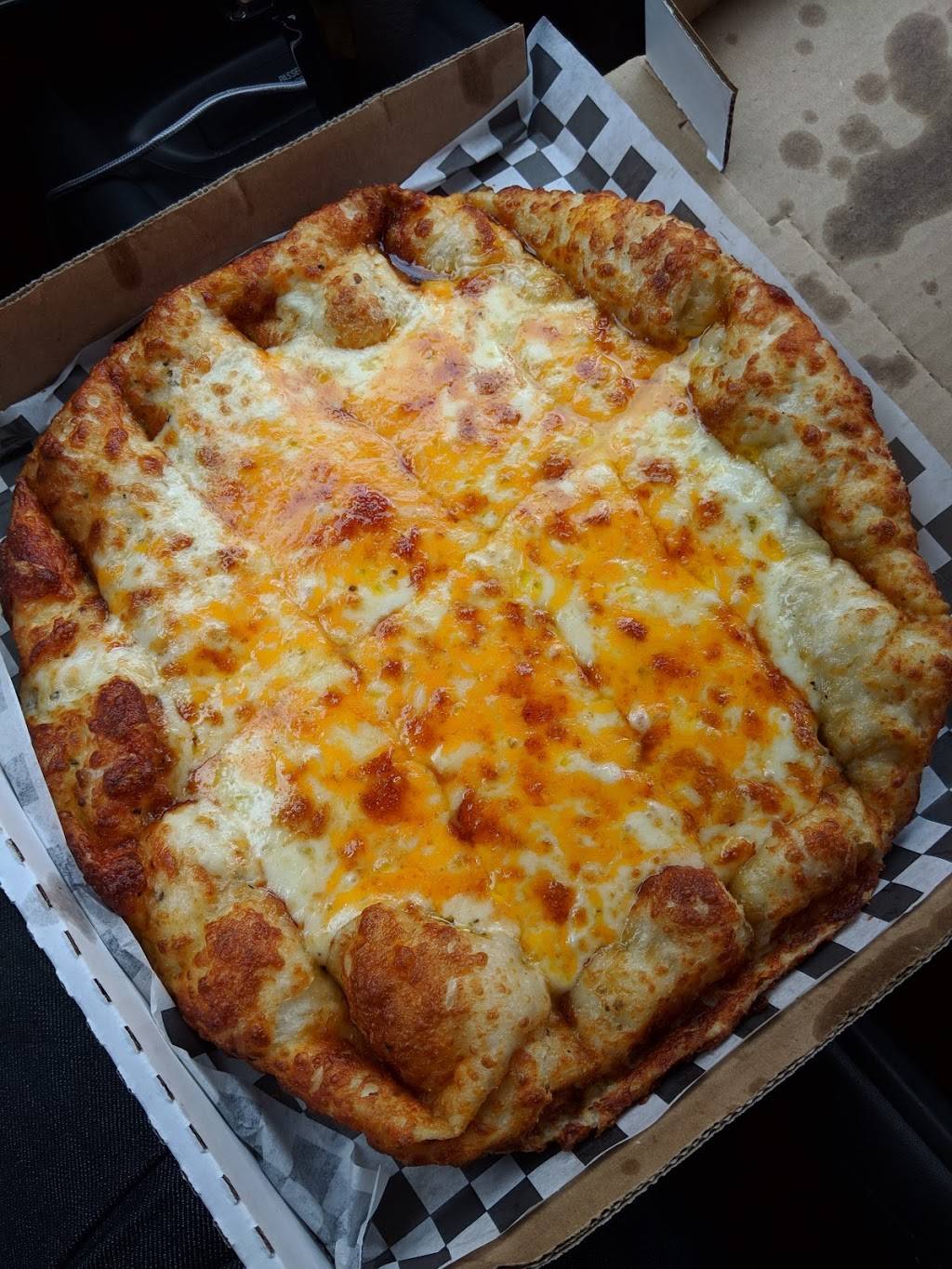 Pizza Pirates | meal delivery | 10255 Mission Boulevard, Riverside, CA 92509, USA | 9513603832 OR +1 951-360-3832