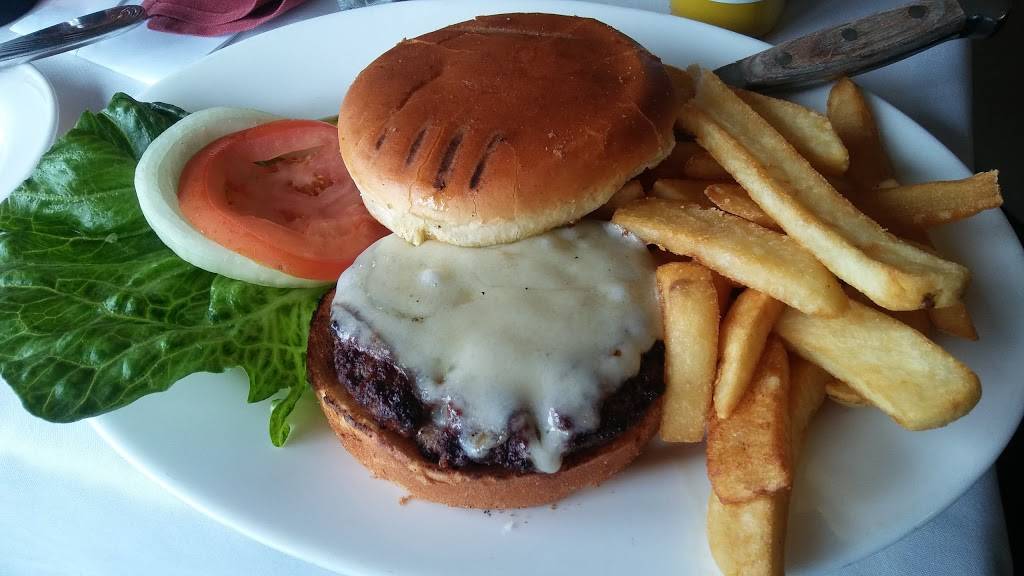 Select Cut Steak House | restaurant | 2808 N Halsted St, Chicago, IL 60657, USA | 7732441500 OR +1 773-244-1500