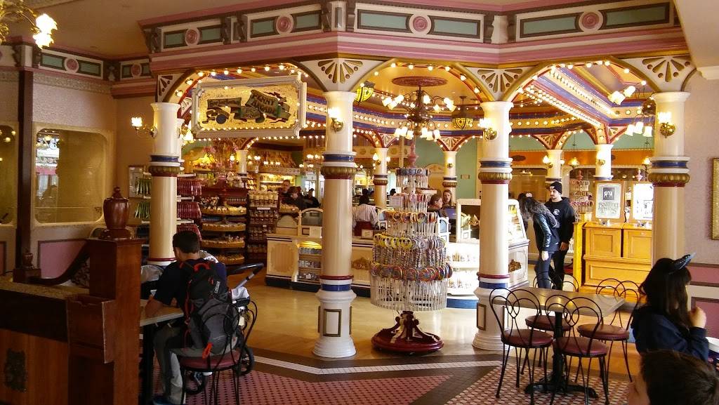 Gibson Girl Ice Cream Parlor | restaurant | Disneyland Park, Anaheim, CA 92802, USA | 7147813463 OR +1 714-781-3463