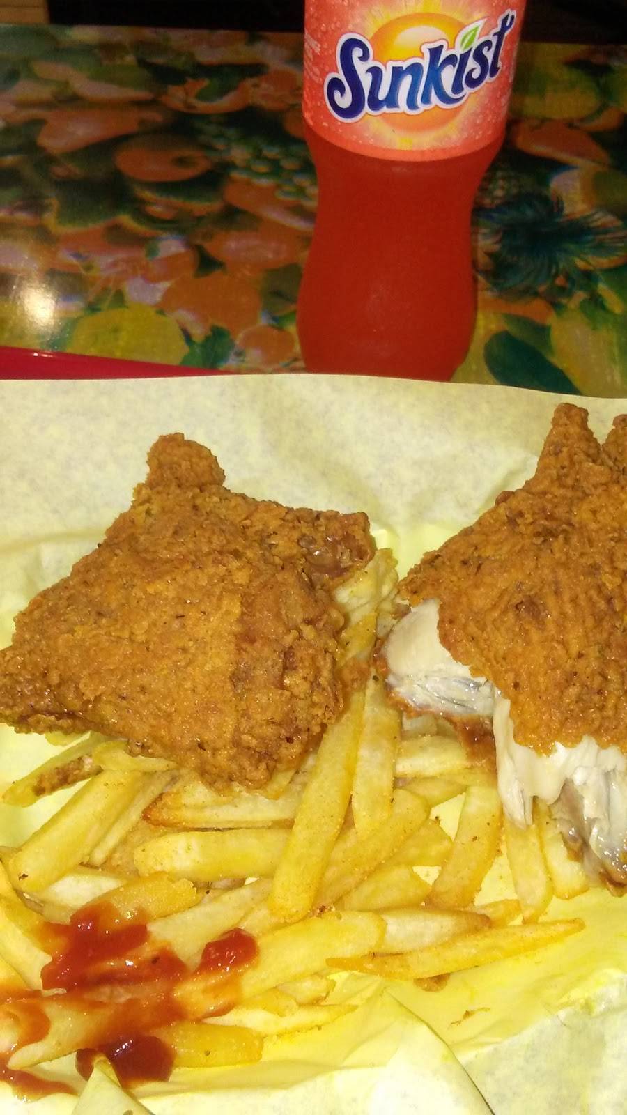 Louisiana Famous Fried Chicken & Chinese Food | restaurant | 4400 S Central Ave, Los Angeles, CA 90011, USA | 3232322005 OR +1 323-232-2005