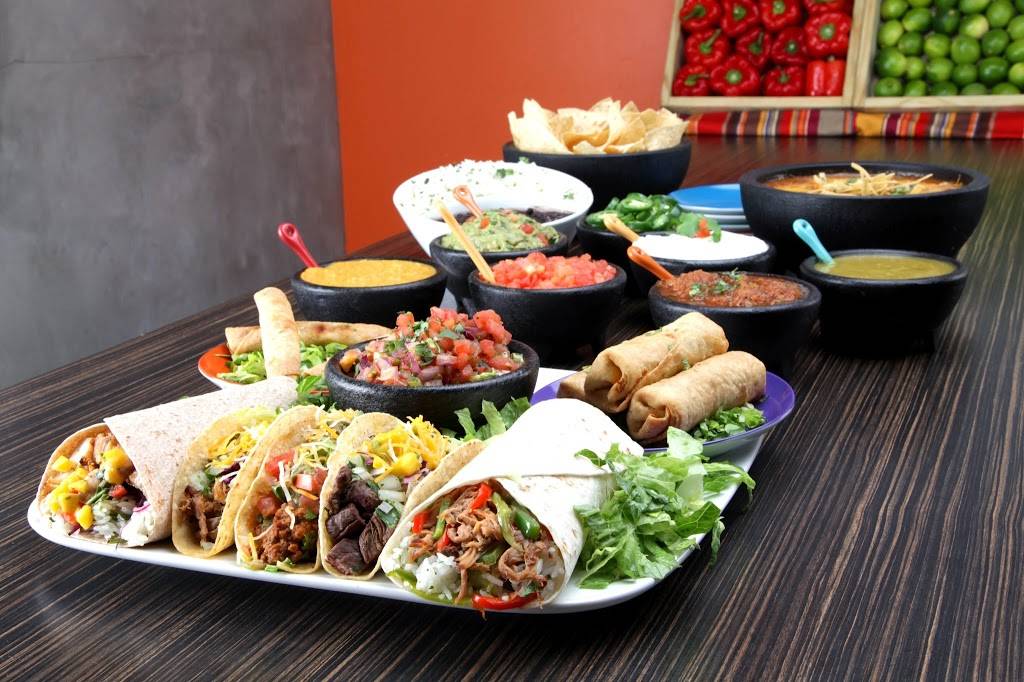 Salsa Fiesta | restaurant | 6769 Main St, Miami Lakes, FL 33014, USA | 3052800910 OR +1 305-280-0910