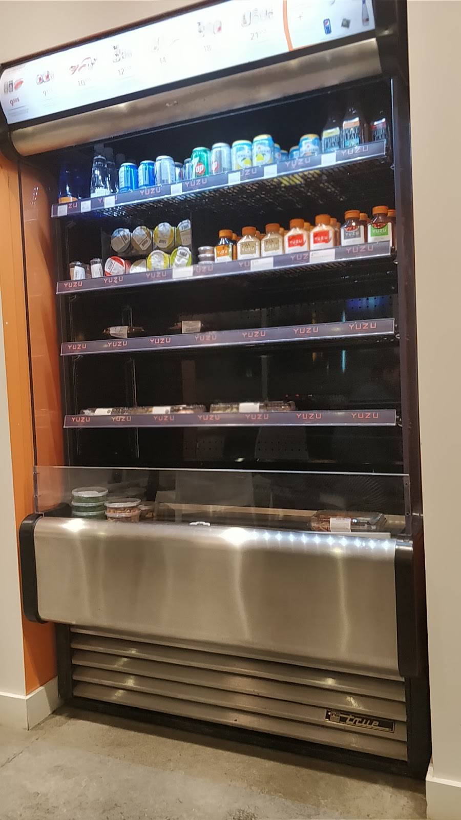 Yuzu sushi | meal takeaway | 1961 Chemin Gascon local 101, Terrebonne, QC J6X 4H2, Canada | 4504163883 OR +1 450-416-3883