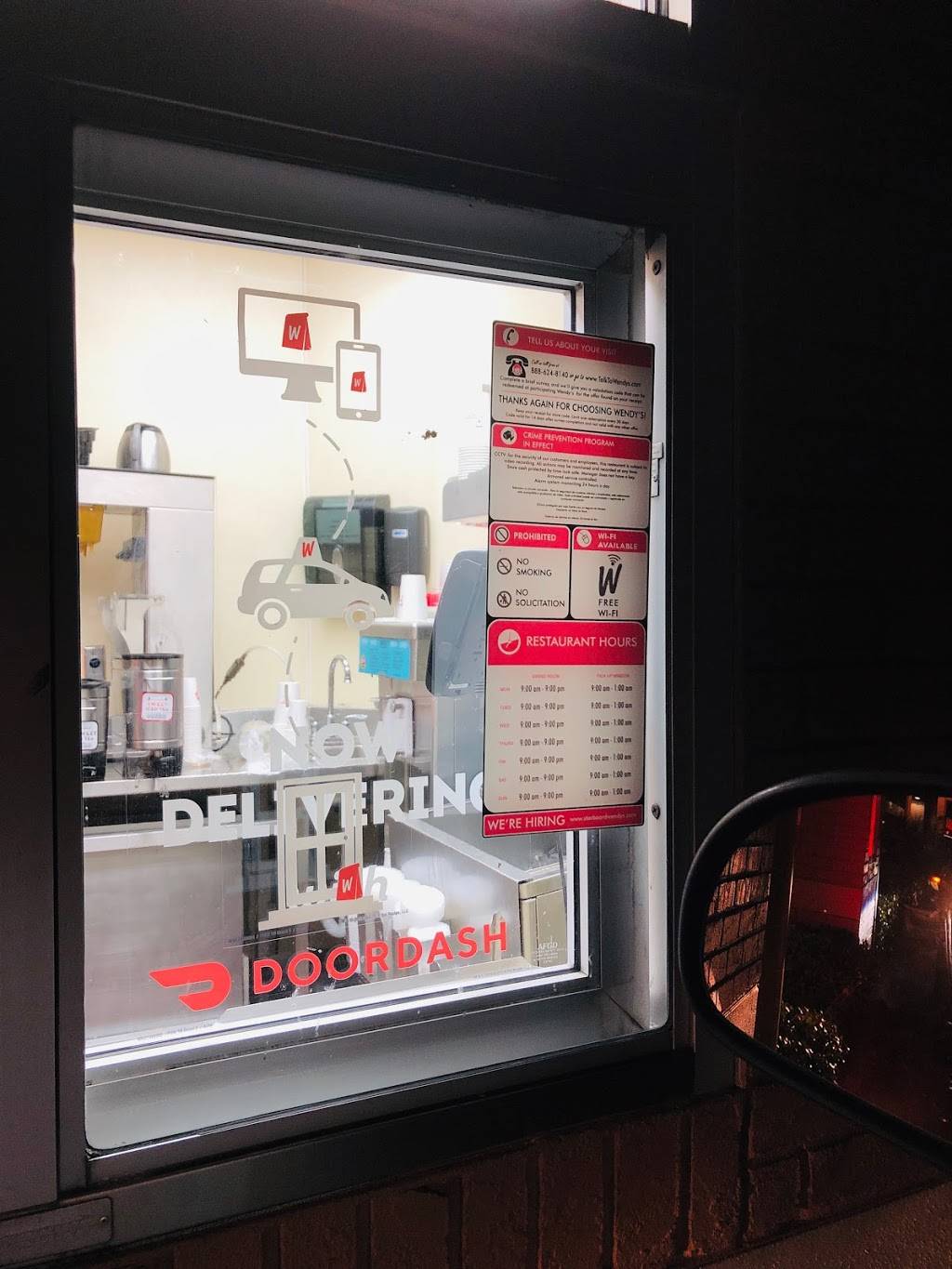 Wendys | restaurant | 648 Barnes Blvd, Rockledge, FL 32955, USA | 3216335667 OR +1 321-633-5667