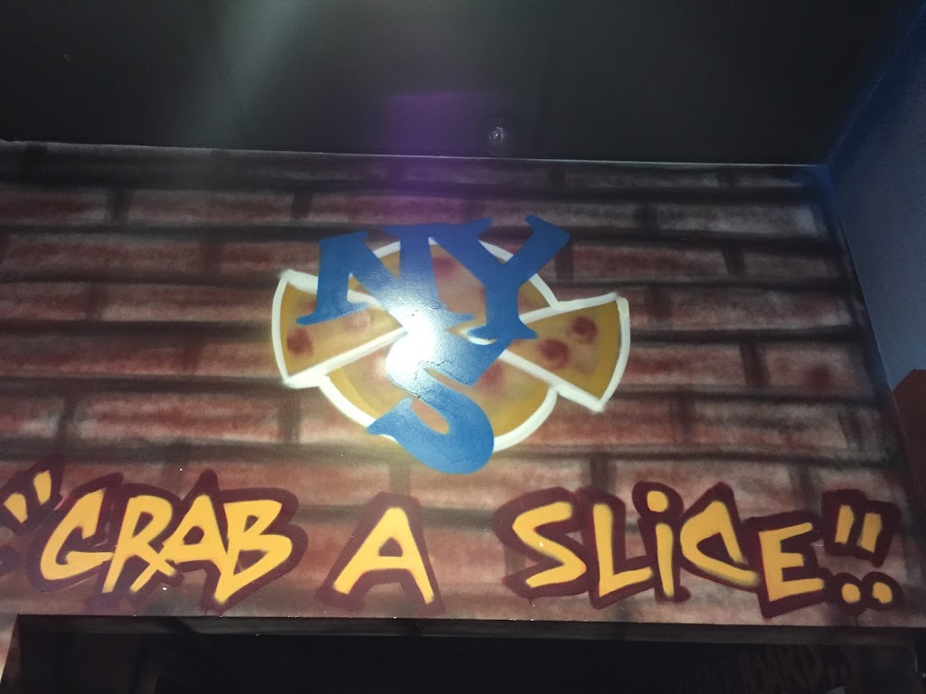 New York Slices | restaurant | 1843 2nd St, Highland Park, IL 60035, USA | 8474326979 OR +1 847-432-6979