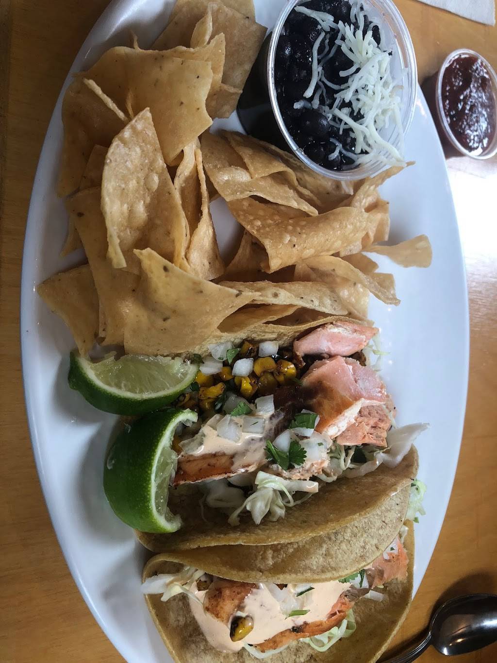 Rubios Coastal Grill | restaurant | 17655 Harvard Ave, Irvine, CA 92614, USA | 9492611016 OR +1 949-261-1016