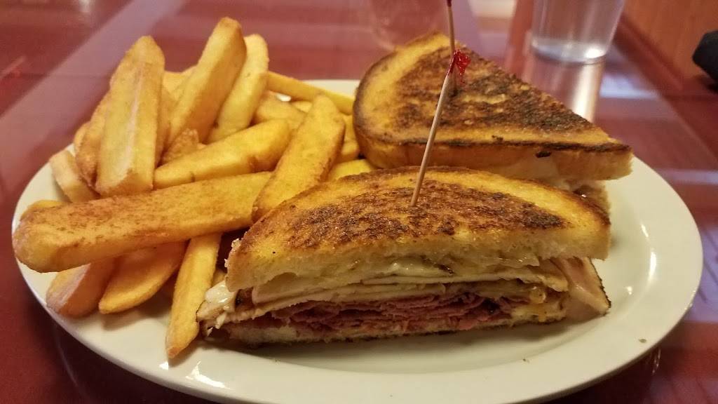 Apple Bistro | restaurant | 2740 Hyw, 50, Placerville, CA 95667, USA | 5303636670 OR +1 530-363-6670