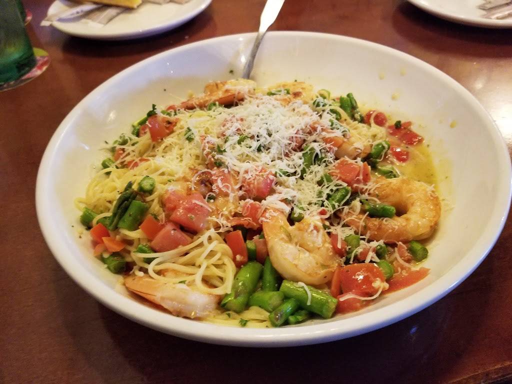 Olive Garden Italian Restaurant | meal takeaway | 5921 W Waco Dr, Waco, TX 76710, USA | 2547511667 OR +1 254-751-1667
