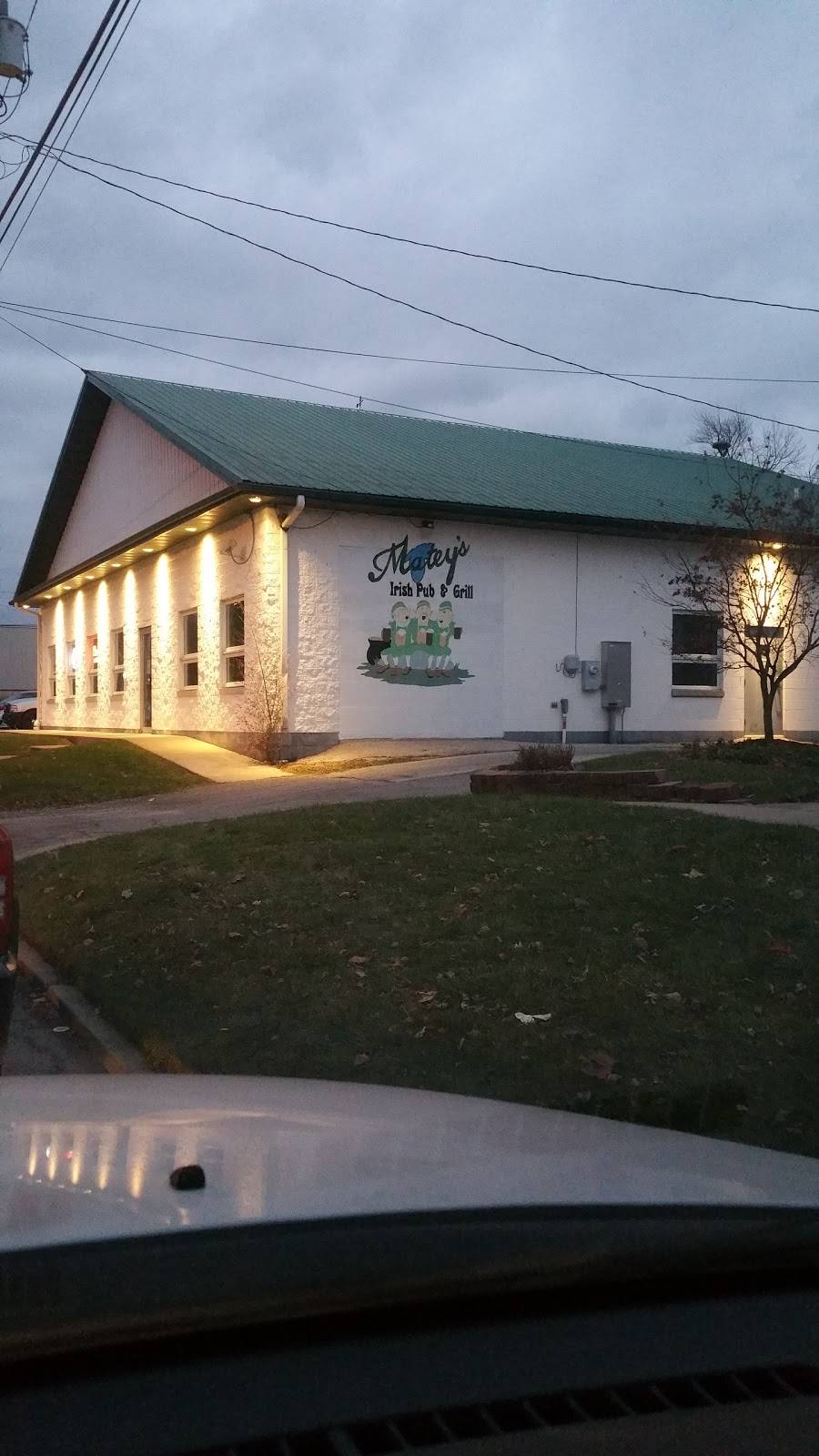 Mateys Irish Pub | night club | 419 N Grant St, Crown Point, IN 46307, USA | 2196638155 OR +1 219-663-8155