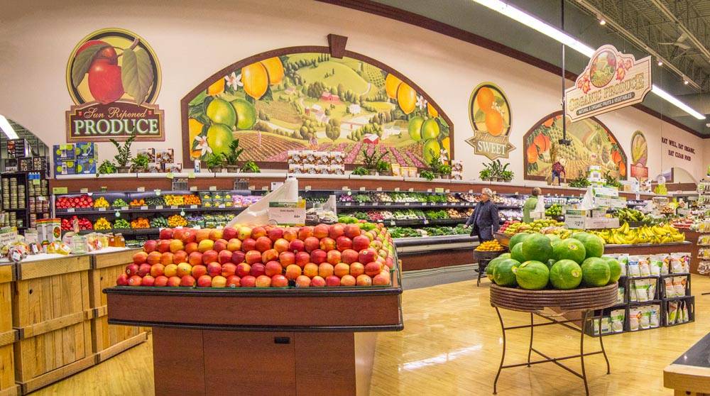 Natures Emporium | shopping mall | 16655 Yonge St, Newmarket, ON L3X 1V6, Canada | 9058981844 OR +1 905-898-1844