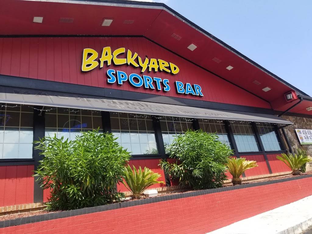 Backyard Sports Bar and Grill | restaurant | 9703 N Kings Hwy, Myrtle Beach, SC 29572, USA | 8434494500 OR +1 843-449-4500