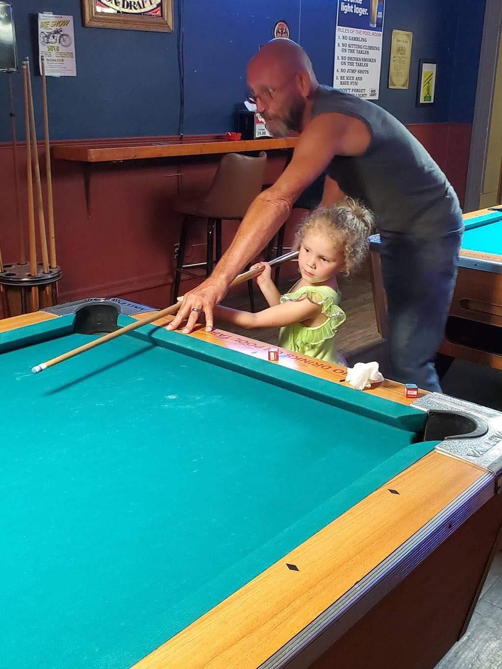 Redings Mill Inn | night club | 102 Broadlawn Blvd, Joplin, MO 64804, USA | 4176224155 OR +1 417-622-4155