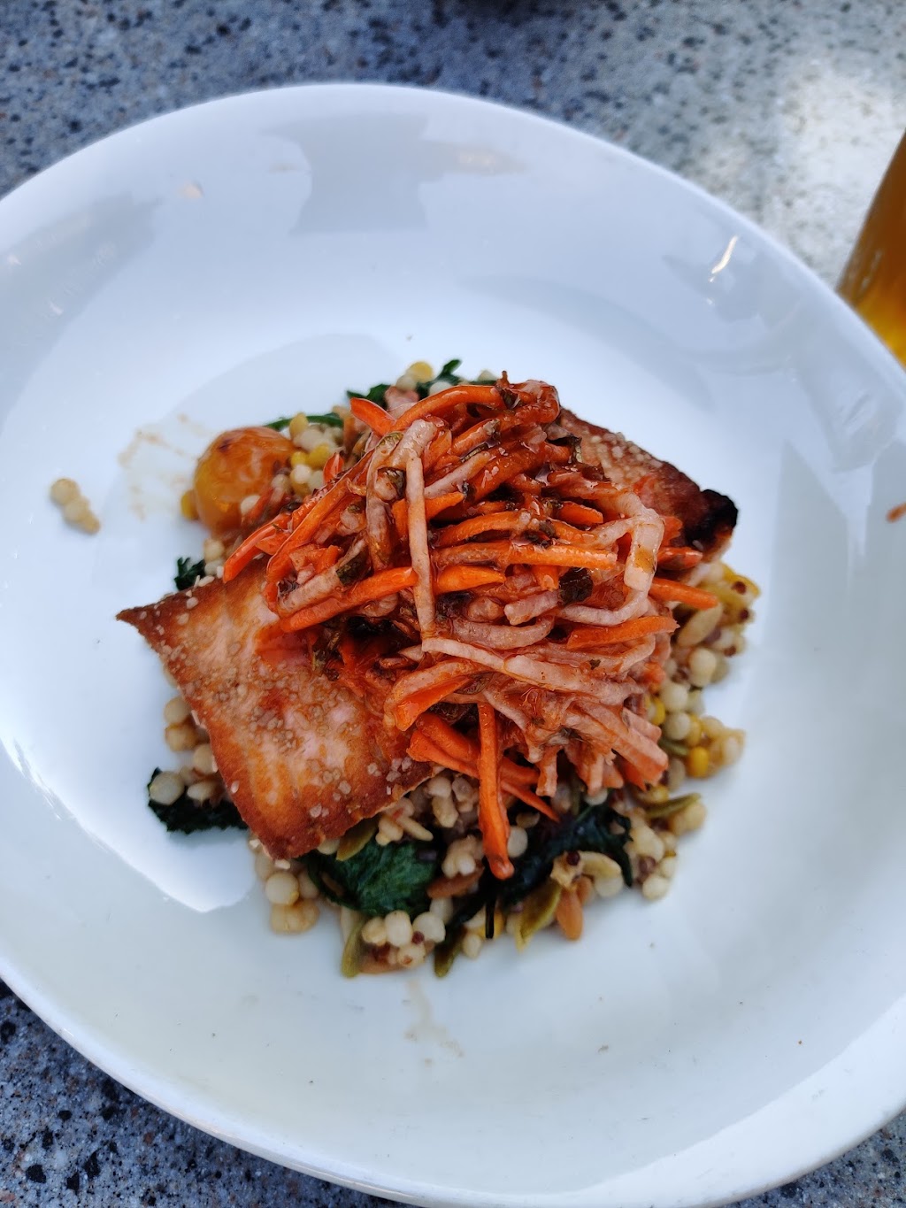 SaltRock Kitchen | night club | 100 Amara Ln #101, Sedona, AZ 86336, USA | 9283408803 OR +1 928-340-8803