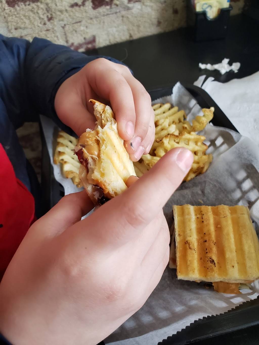 The Waffle Witch | restaurant | 72 E Morgan St, Martinsville, IN 46151, United States | 7655588161 OR +1 765-558-8161