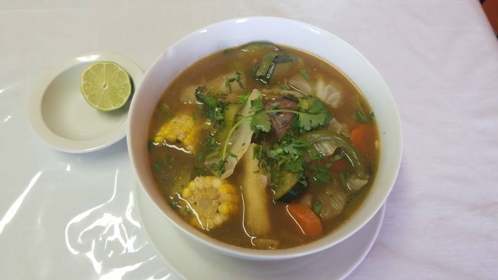 Mama Sofia | restaurant | 8840 Rue Sherbrooke E, Montréal, QC H1L 1C6, Canada | 5145438840 OR +1 514-543-8840