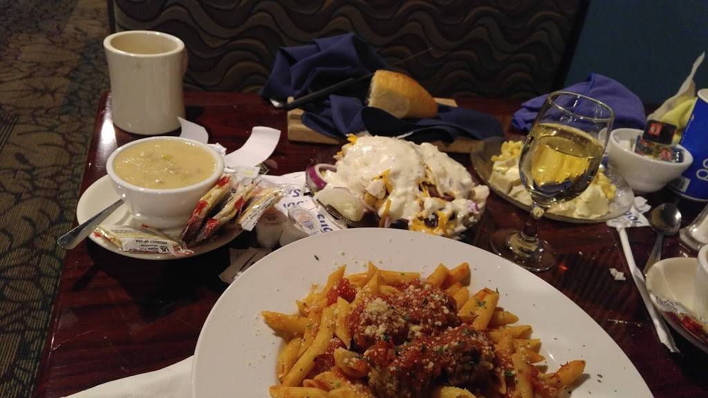 The Oasis | restaurant | 8250 Park Rd, Batavia, NY 14020, USA | 5853442100 OR +1 585-344-2100