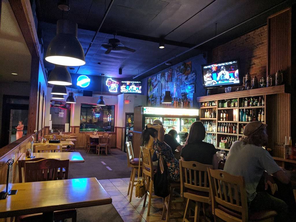 The Plus | restaurant | 208 S Barstow St, Eau Claire, WI 54701, USA | 7158328844 OR +1 715-832-8844