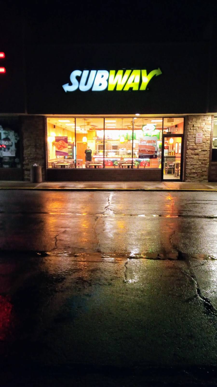 Subway | meal takeaway | 105 S Parker St, Olathe, KS 66061, USA | 9137910101 OR +1 913-791-0101