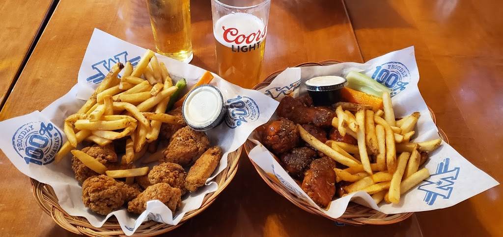 Wild Wing | restaurant | 1617-19 Wilson Ave 5 & 6, North York, ON M3L 1A5, Canada | 6473407552 OR +1 647-340-7552