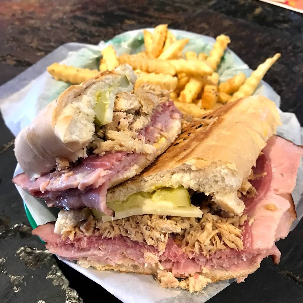 Burgey’s Tiki Hut | restaurant | 1010 Main St, Daytona Beach, FL 32118, USA | 3868725657 OR +1 386-872-5657