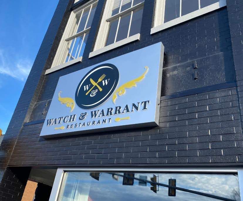 Watch & Warrant Restaurant | restaurant | 2 E Main St, Luray, VA 22835, USA | 5408605476 OR +1 540-860-5476