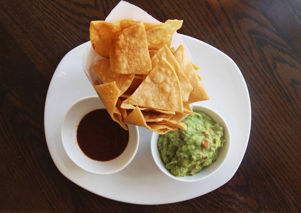 Terrazza | restaurant | 1910 Ocean Way, Santa Monica, CA 90405, USA | 3105815533 OR +1 310-581-5533